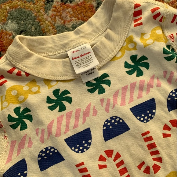 Hanna Andersson holiday / Christmas long john pajama set size 6-7 - Picture 2 of 2